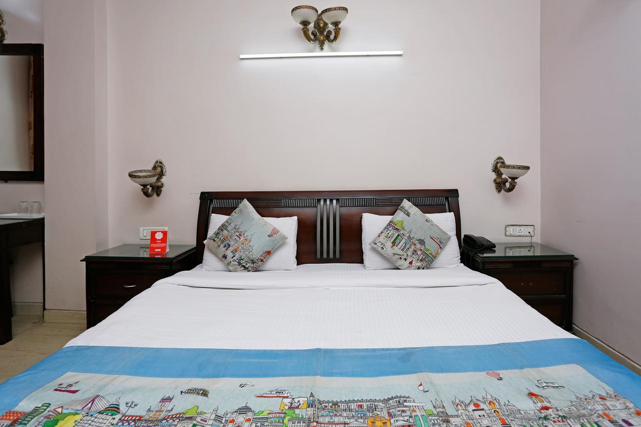Oyo 5401 Hotel Mid Town 뉴델리 외부 사진